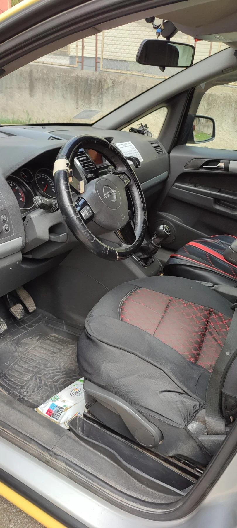 Opel Zafira B - изображение 7