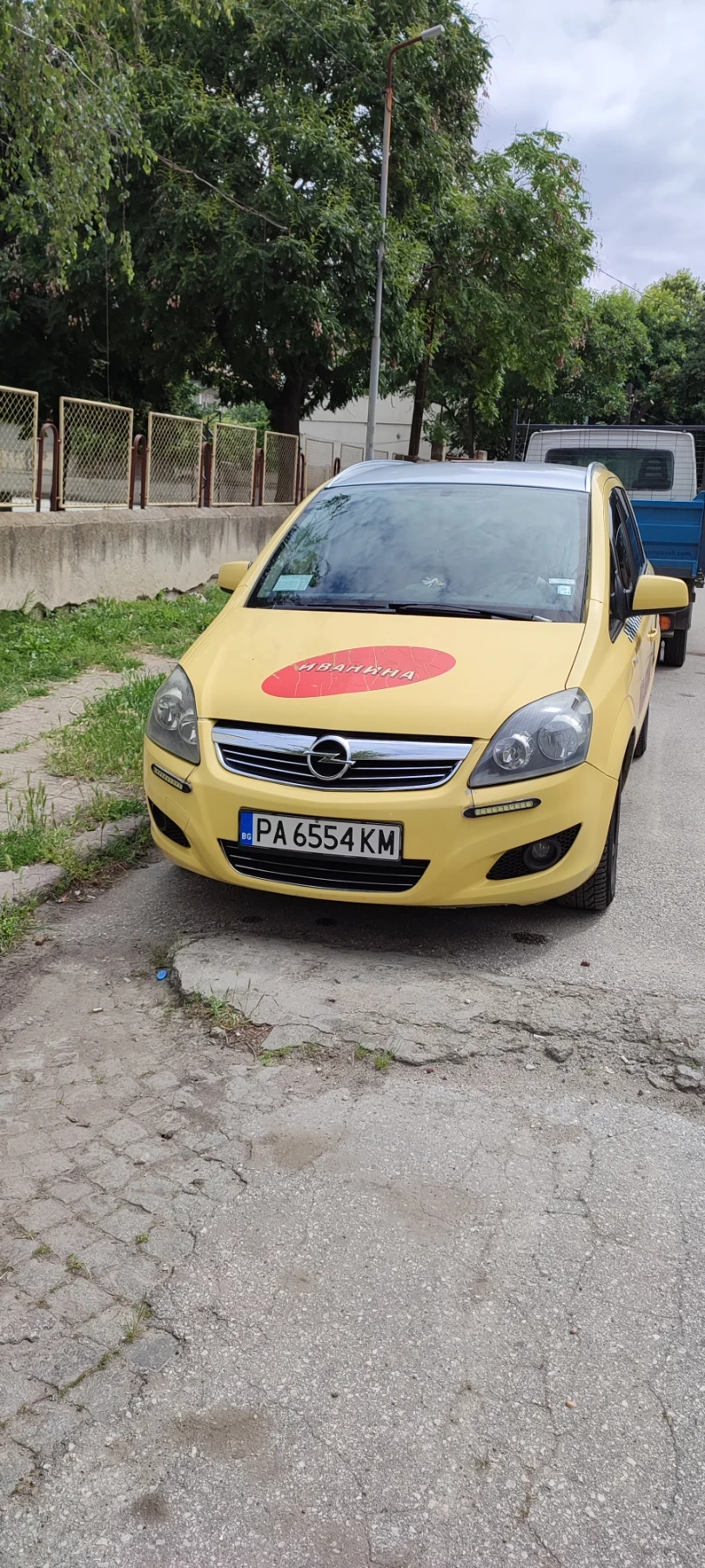 Opel Zafira B - изображение 5