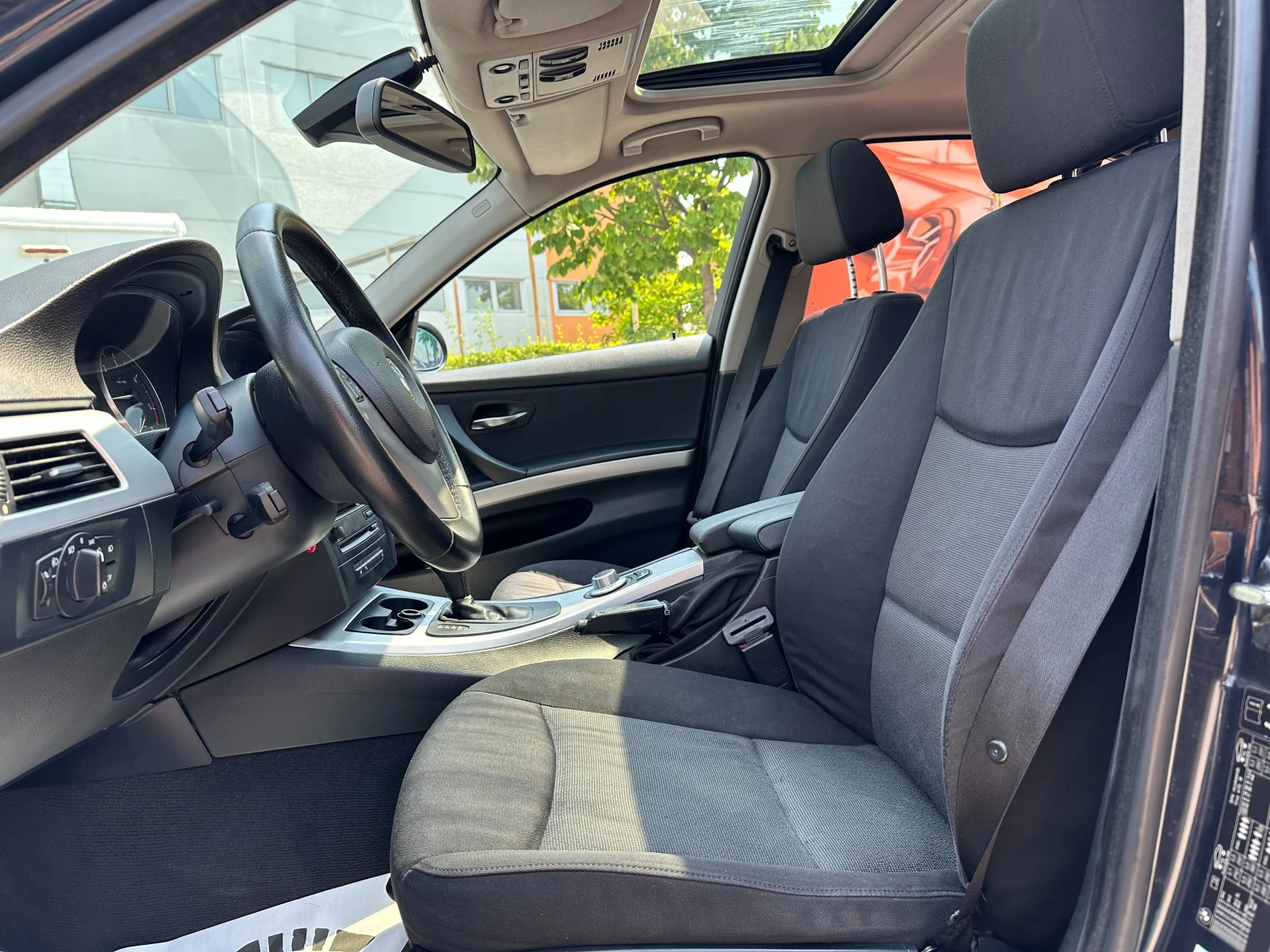BMW 320 2.0d 163 к.с. - изображение 8