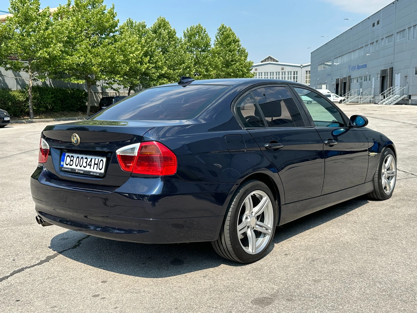 BMW 320 2.0d 163 к.с. - изображение 4