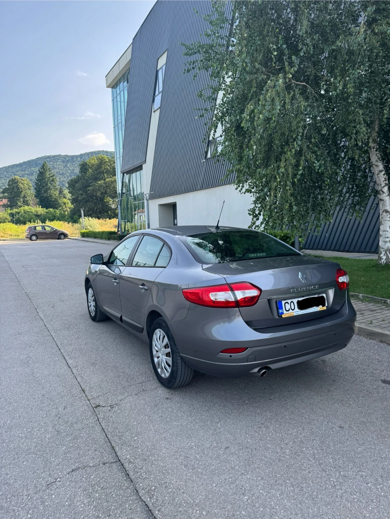 Renault Fluence  - изображение 7