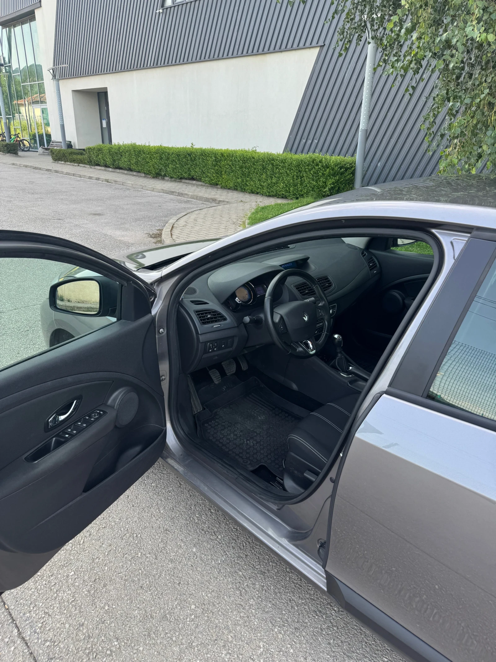 Renault Fluence  - изображение 9