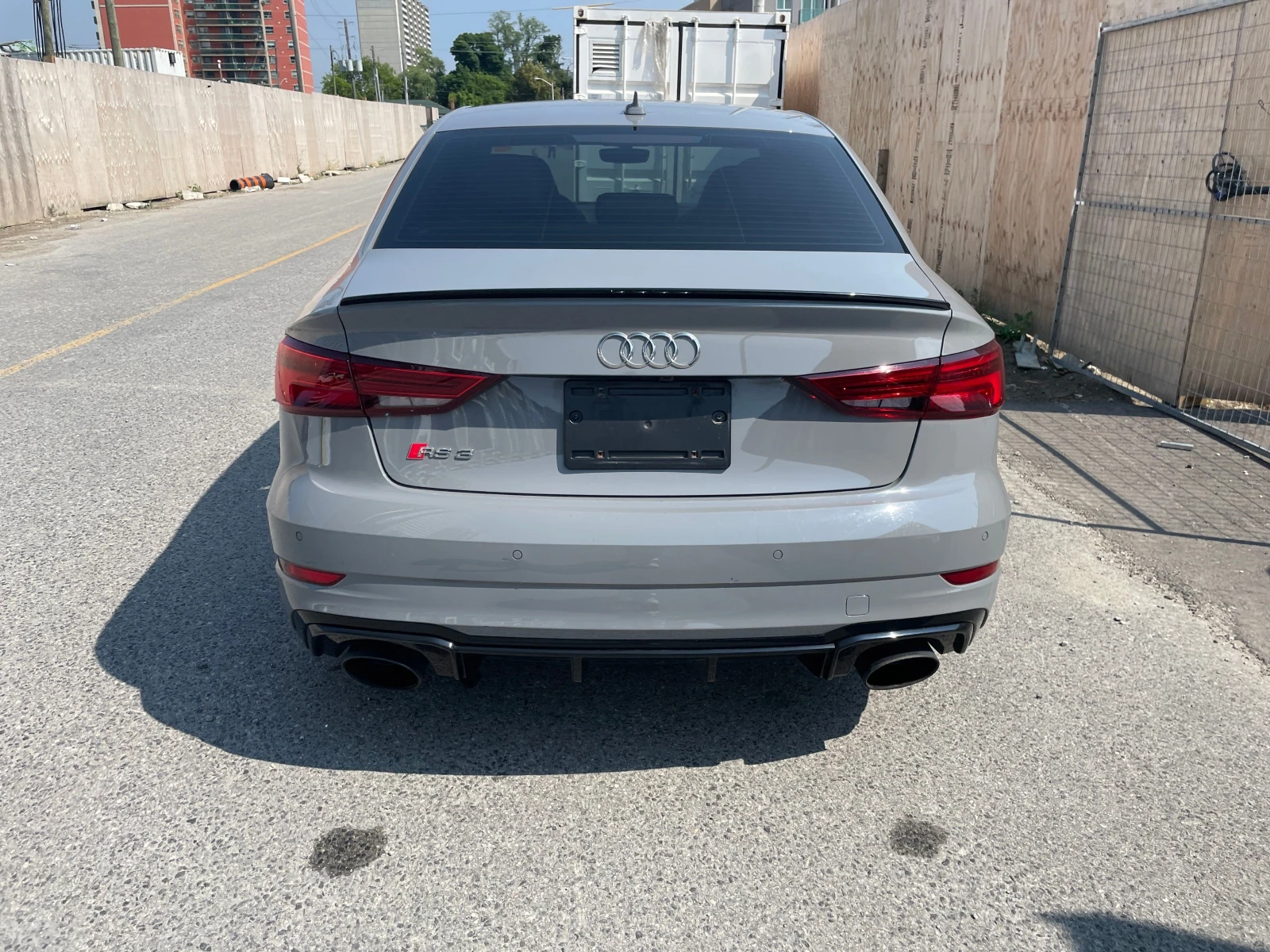 Audi Rs3 2.5 TFSI quattro S tronic CARFAX АВТО КРЕДИТ  - изображение 4