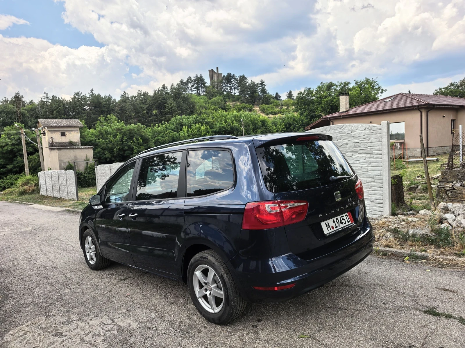 Seat Alhambra 2.0TDI DSG, снимка 3 - Автомобили и джипове - 53030043