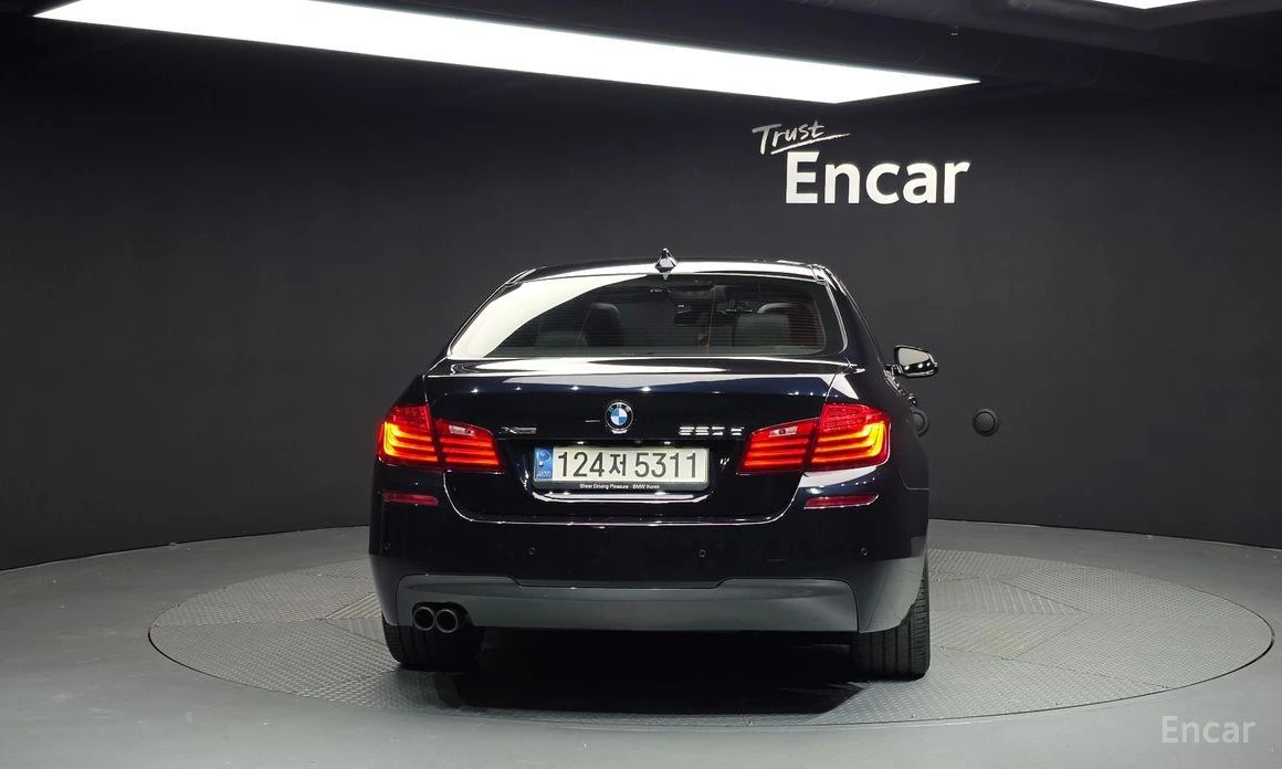 BMW 520  - изображение 4