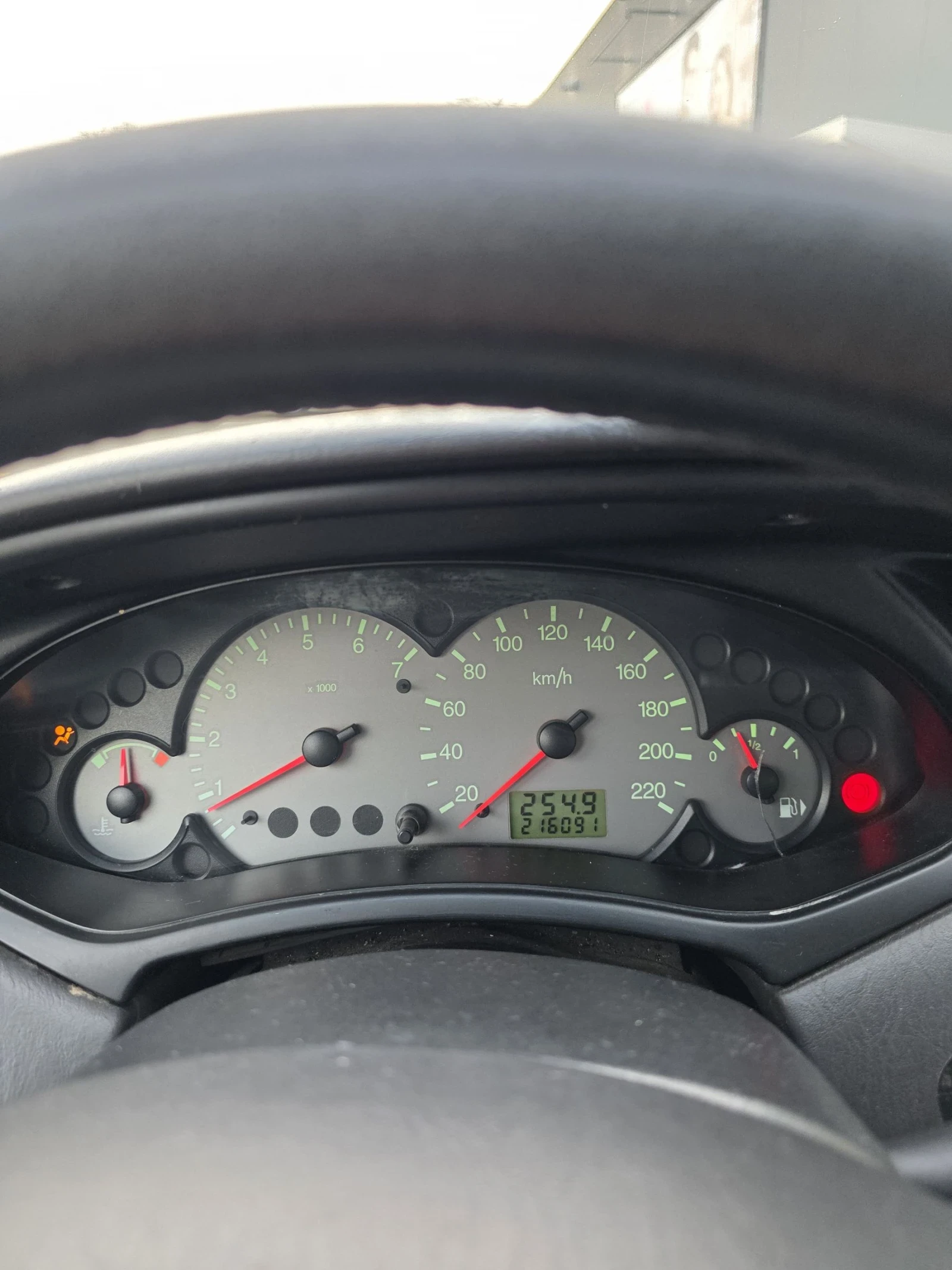 Ford Focus 1.6 газ-бензин работещ климатик !!! - изображение 6