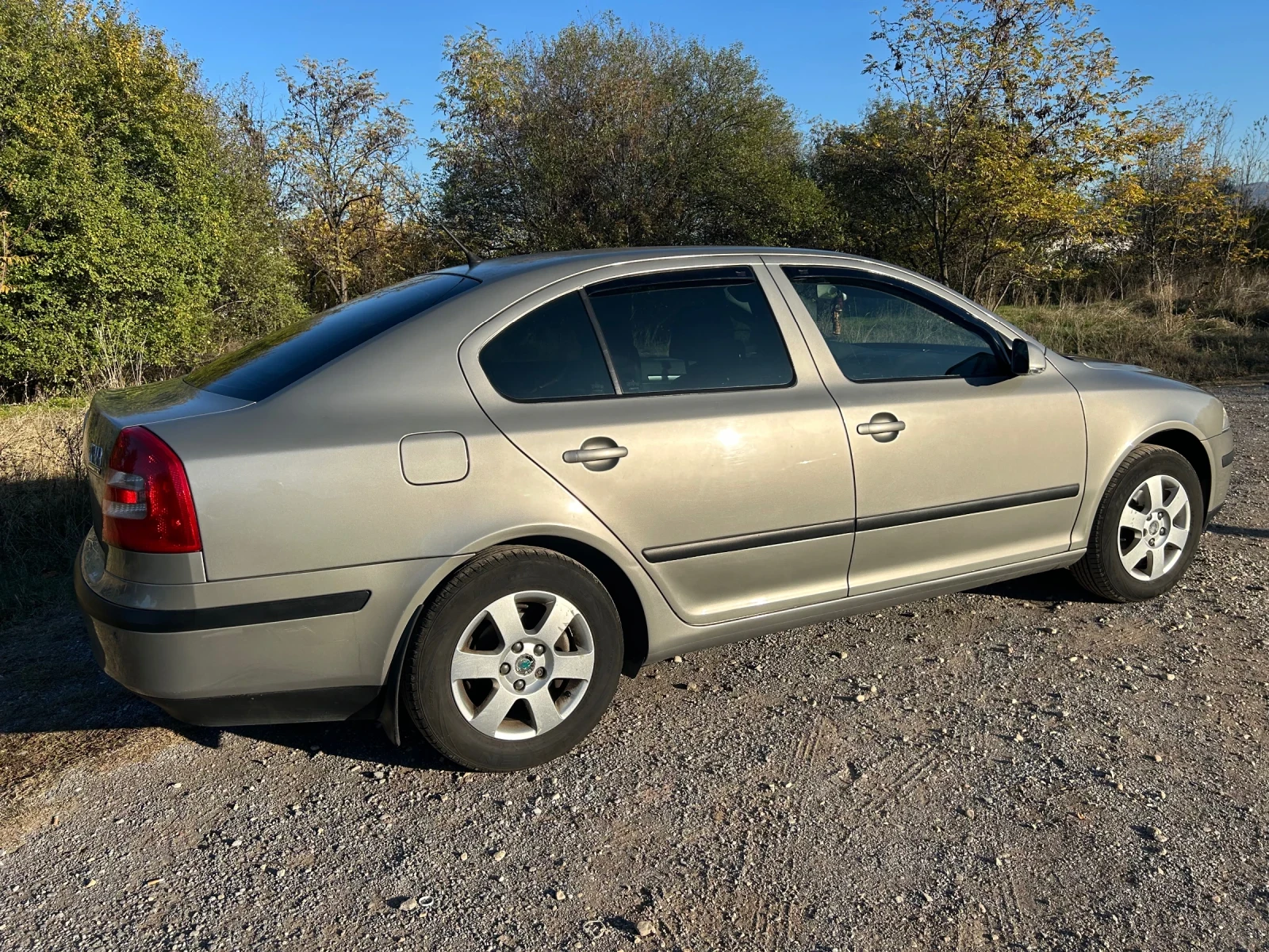 Skoda Octavia, снимка 9 - Автомобили и джипове - 53739317