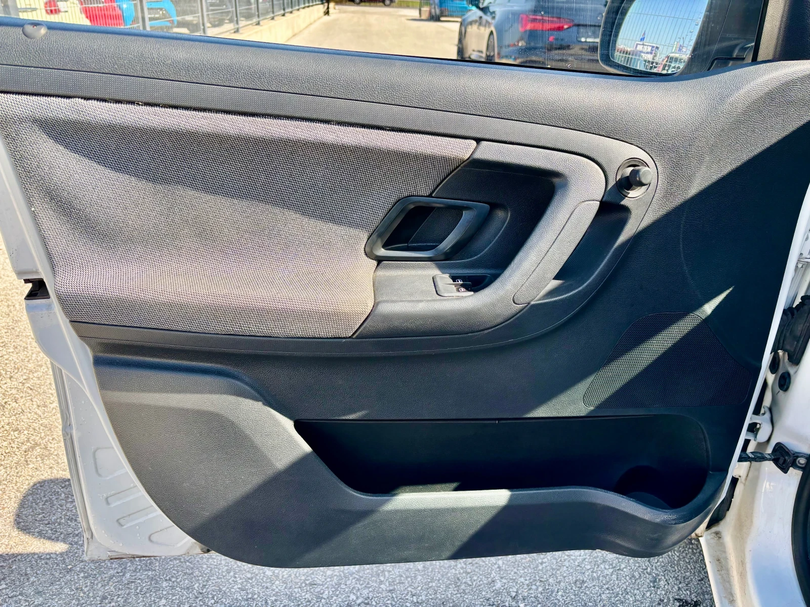 Skoda Fabia, снимка 8 - Автомобили и джипове - 53851947