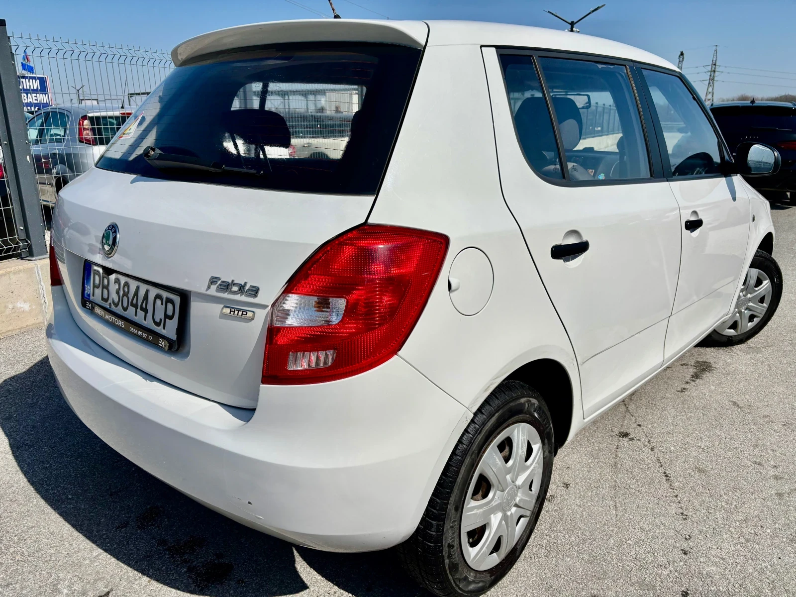 Skoda Fabia, снимка 4 - Автомобили и джипове - 53851947