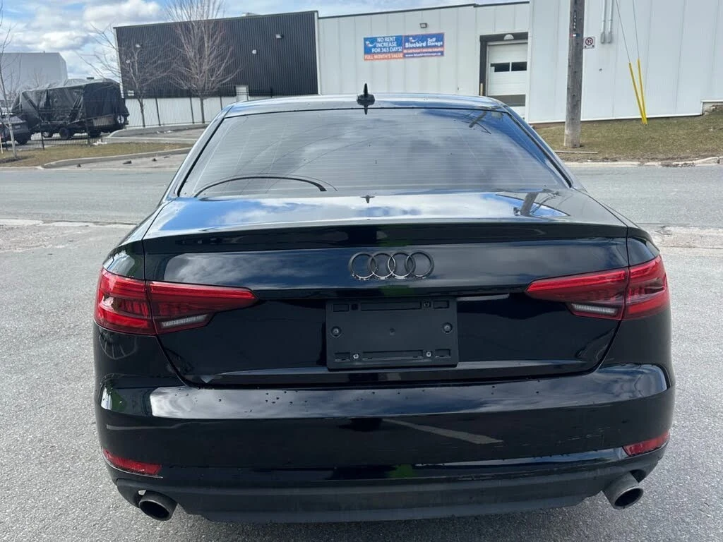 Audi A4 2.0Т* Ultra Premium* АвтоКредит* (ЦЕНА ДО БГ), снимка 5 - Автомобили и джипове - 54033490