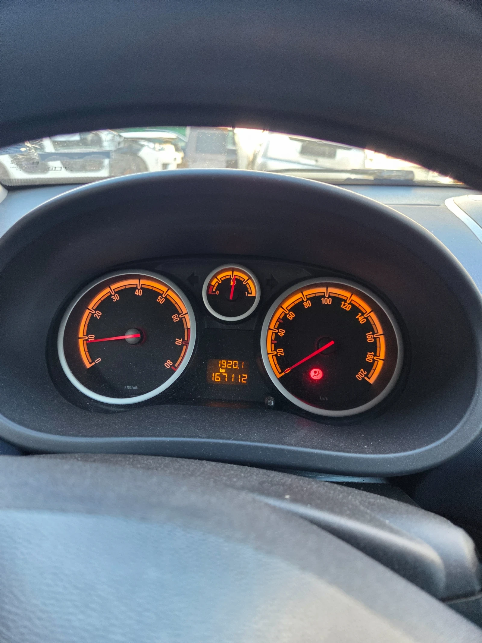 Opel Corsa 1200i16v, снимка 7 - Автомобили и джипове - 54141149