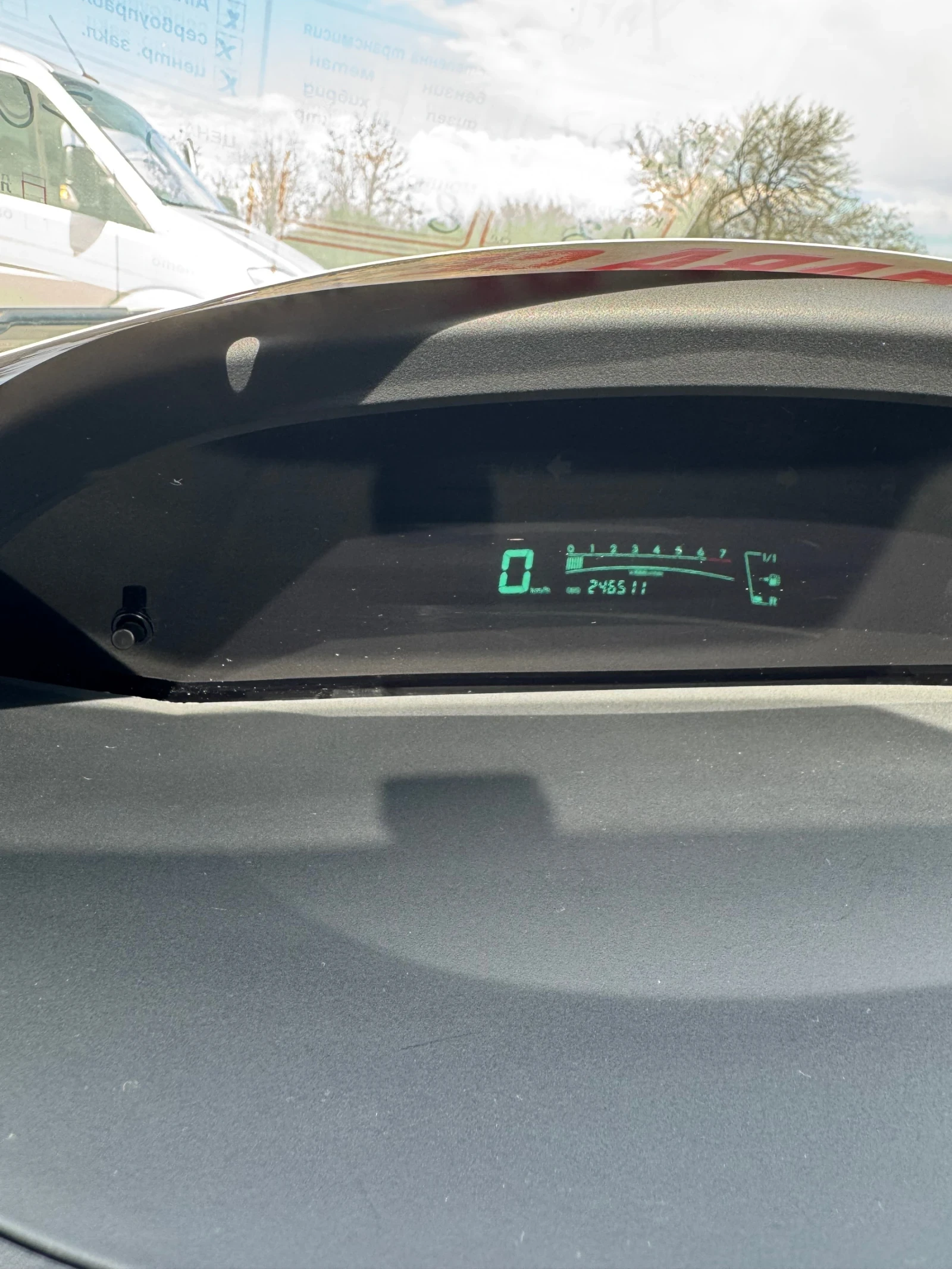 Toyota Yaris 1.3 ������ | Mobile.bg � ����������� 11