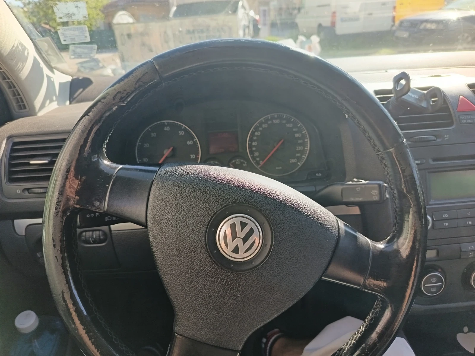 VW Golf, снимка 4 - Автомобили и джипове - 54343910