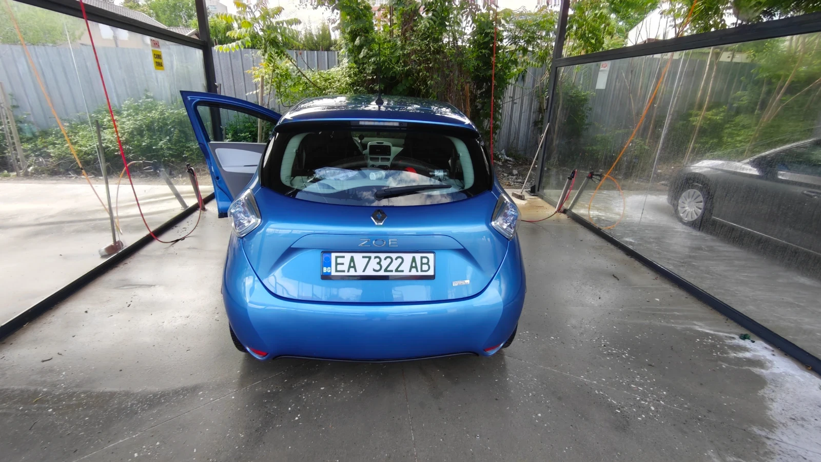 Renault Zoe, снимка 7 - Автомобили и джипове - 54660085