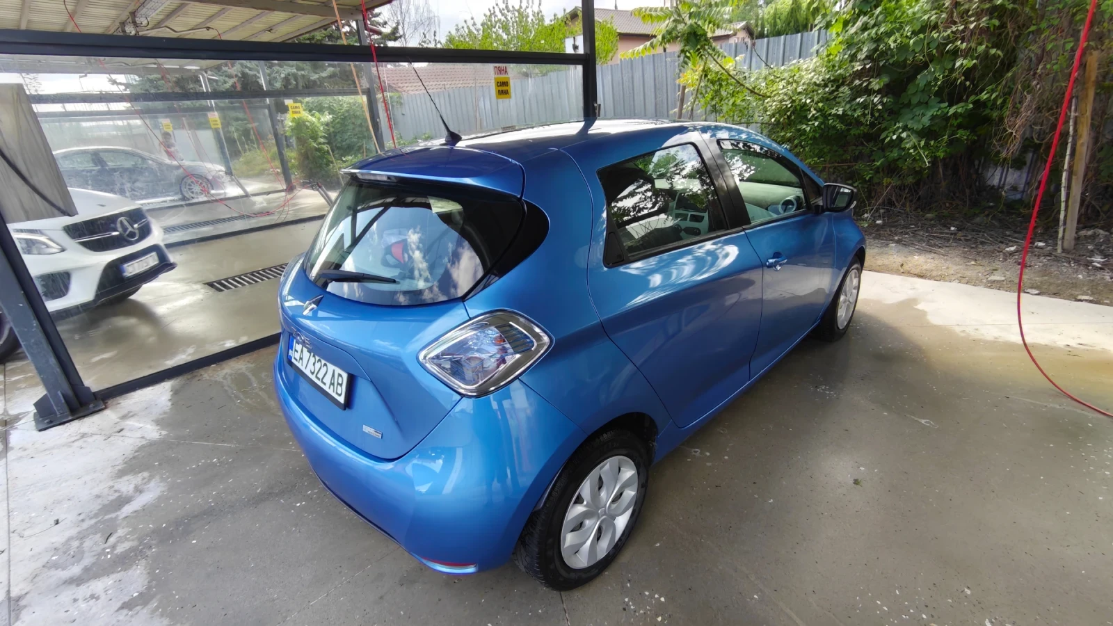 Renault Zoe, снимка 8 - Автомобили и джипове - 54660085