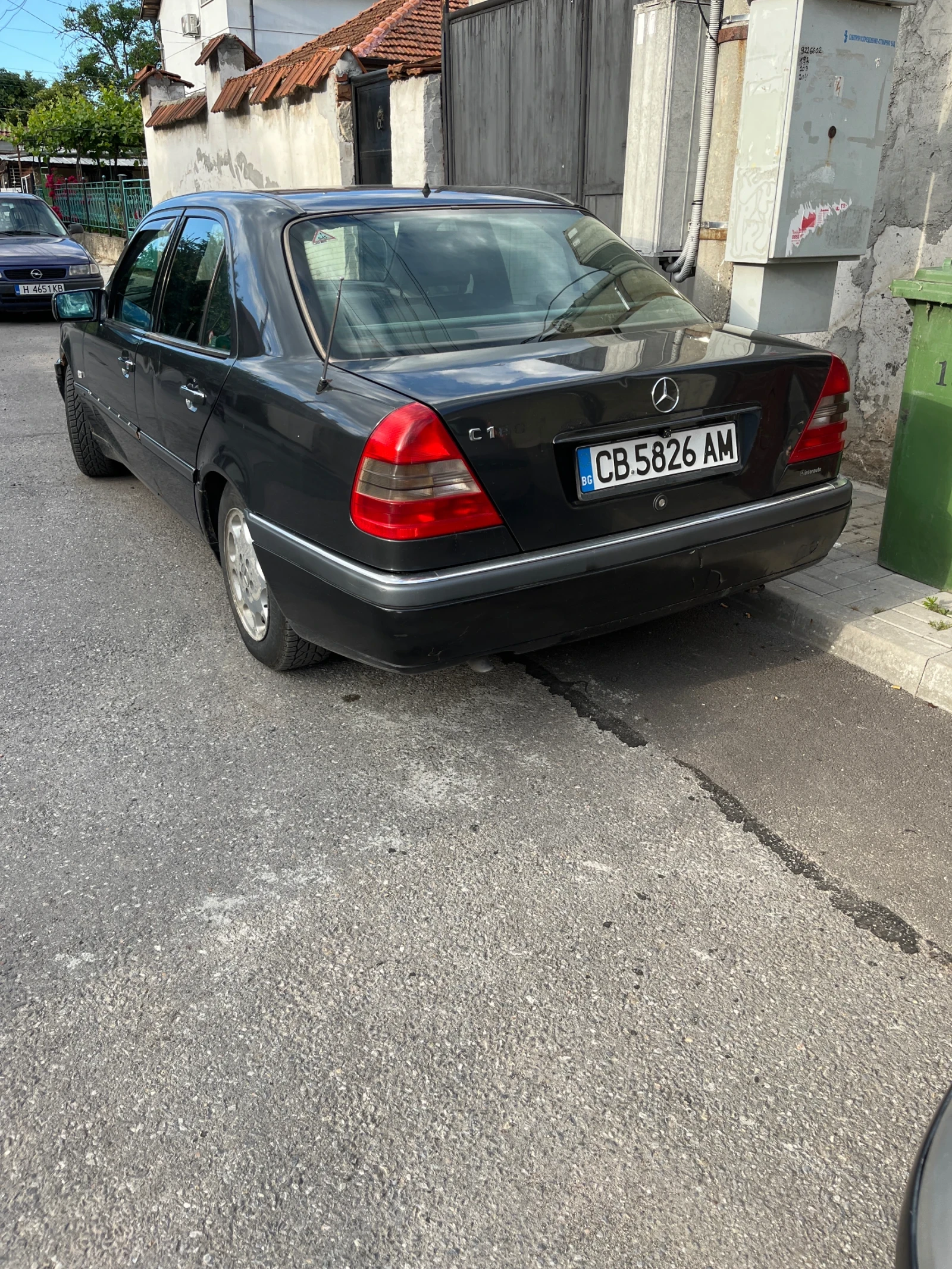 Mercedes-Benz C 180 1.8, снимка 5 - Автомобили и джипове - 54895485