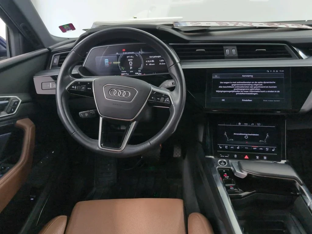 Audi E-Tron 95KWH 55 QUATTRO S-LINE, снимка 5 - Автомобили и джипове - 54916493