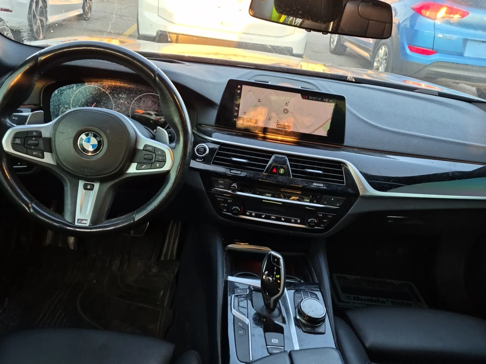 BMW 540 xDrive * M-Sport * CARFAX * Без инциденти * , снимка 7 - Автомобили и джипове - 55125716