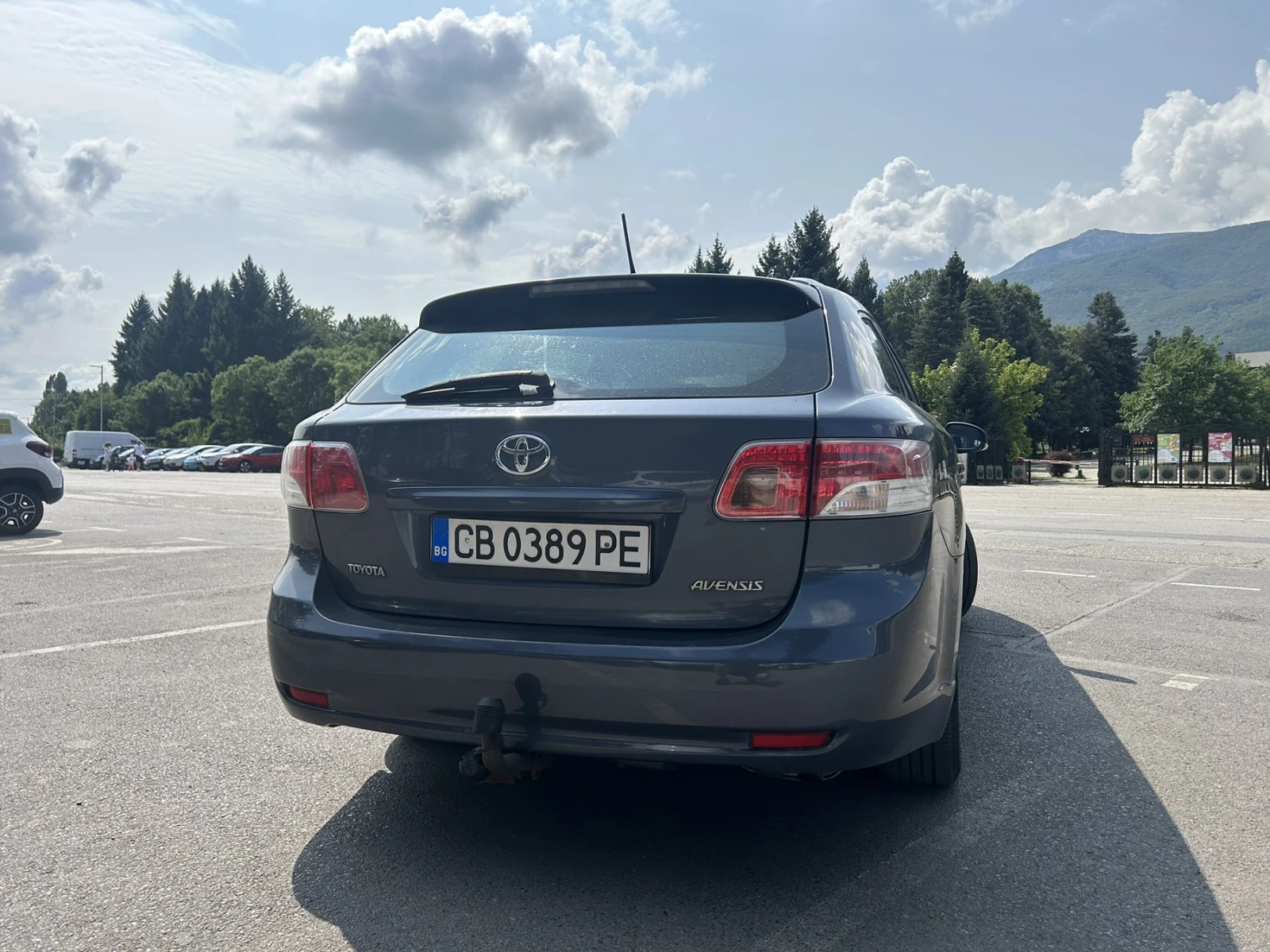 Toyota Avensis 1.8 147кс., снимка 4 - Автомобили и джипове - 55219263