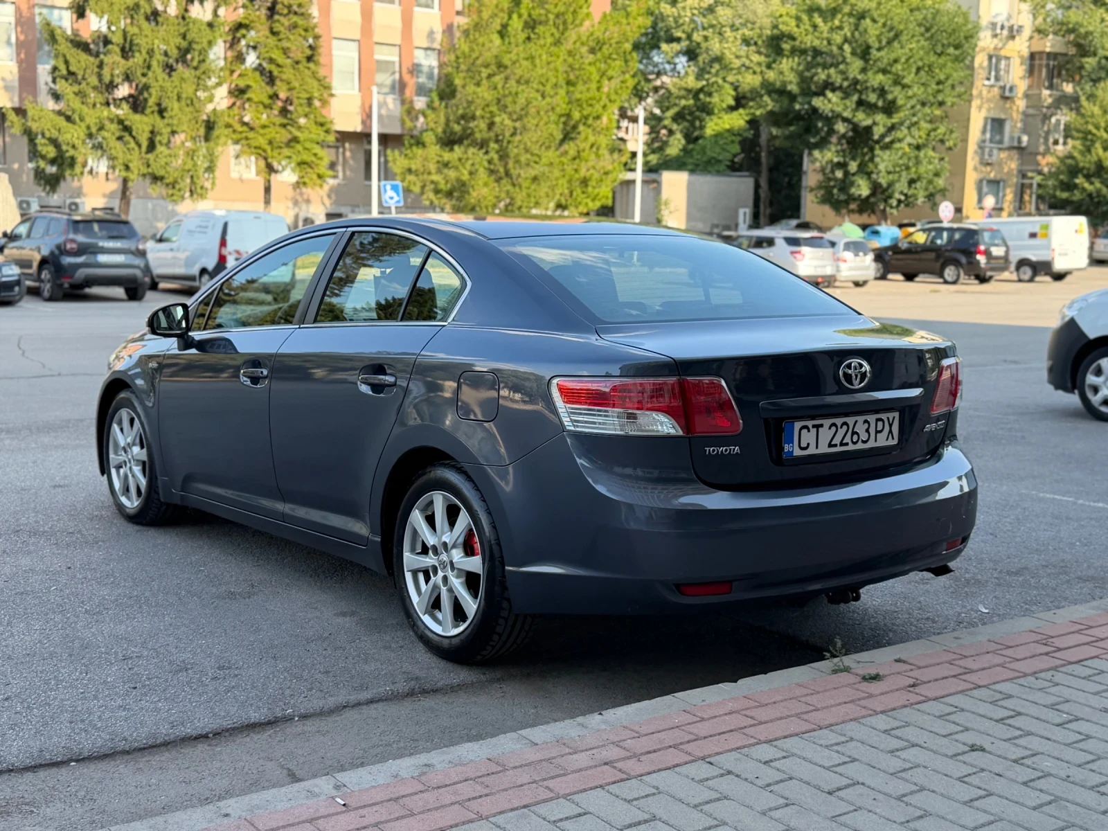 Toyota Avensis D4D Avto Koja Navi Camera, снимка 14 - Автомобили и джипове - 55396893