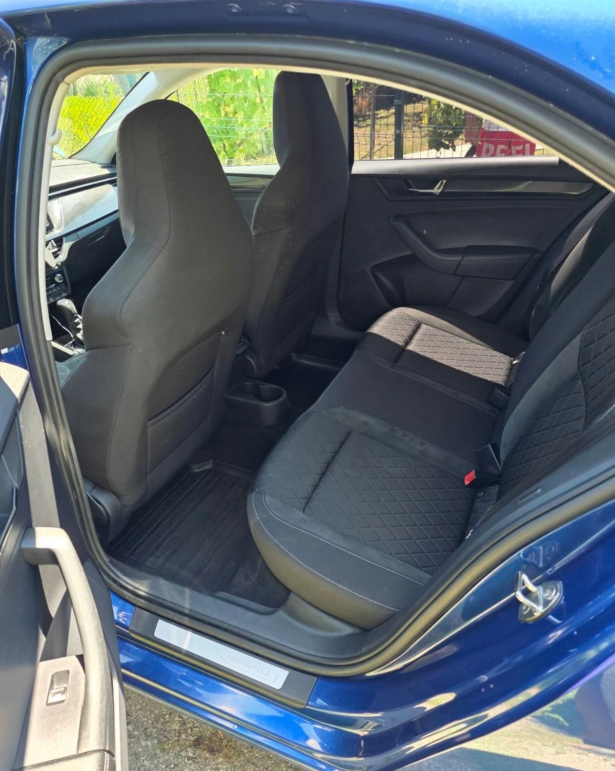 Skoda Rapid | Mobile.bg � ����������� 8