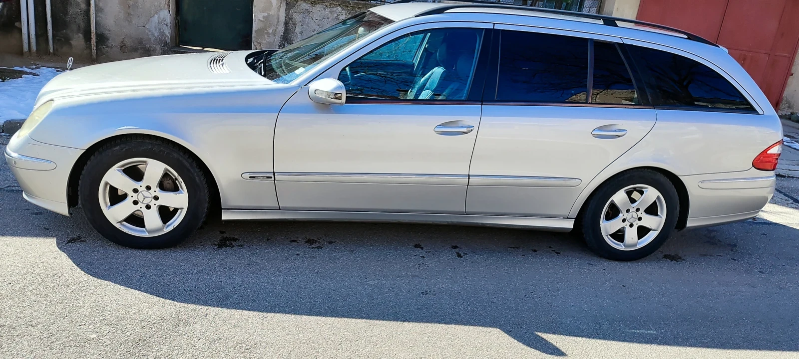 Mercedes-Benz E 280 Е280, снимка 10 - Автомобили и джипове - 56047329