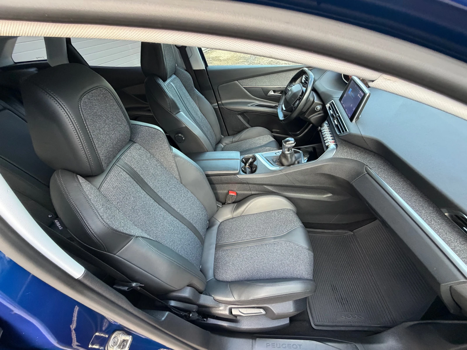 Peugeot 3008 1.5HDI* TOP* LED* 20.12.2020G, снимка 8 - Автомобили и джипове - 56087050