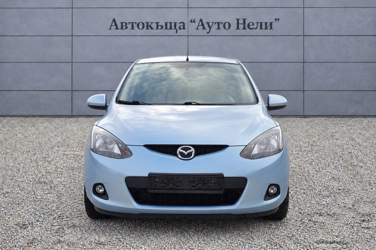 Mazda 2 1.3i 86 k.c, снимка 8 - Автомобили и джипове - 56517583
