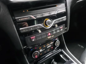 Infiniti Q30 2.0 Premium, снимка 16