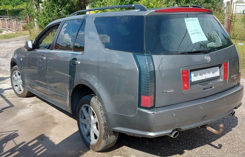 Cadillac Srx 4.6 V8, снимка 5 - Автомобили и джипове - 47144213