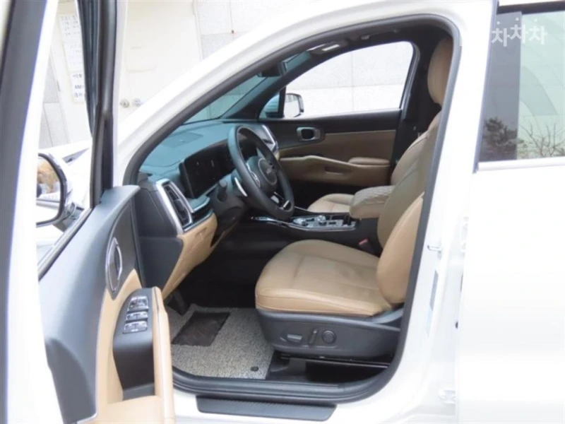 Kia Sorento MQ4 2.2 AWD Prestige ЛИЗИНГ БЕЗ ПЪРВОНАЧАЛНА ВН., снимка 5 - Автомобили и джипове - 52773547