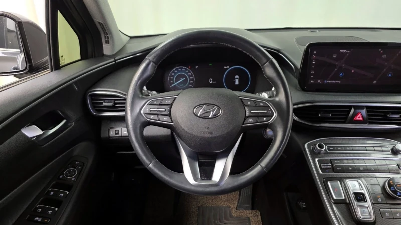 Hyundai Santa fe 2.2 CRDi/PREMIUM EDITION/DIGIT COCKPIT/8СК/360/4x4, снимка 9 - Автомобили и джипове - 51932991