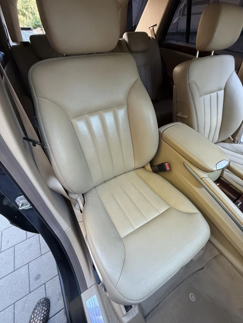 Mercedes-Benz ML 350 i  V6 272KC  OFFROAD PAKET/ТЕГЛИЧ, снимка 11 - Автомобили и джипове - 52024911