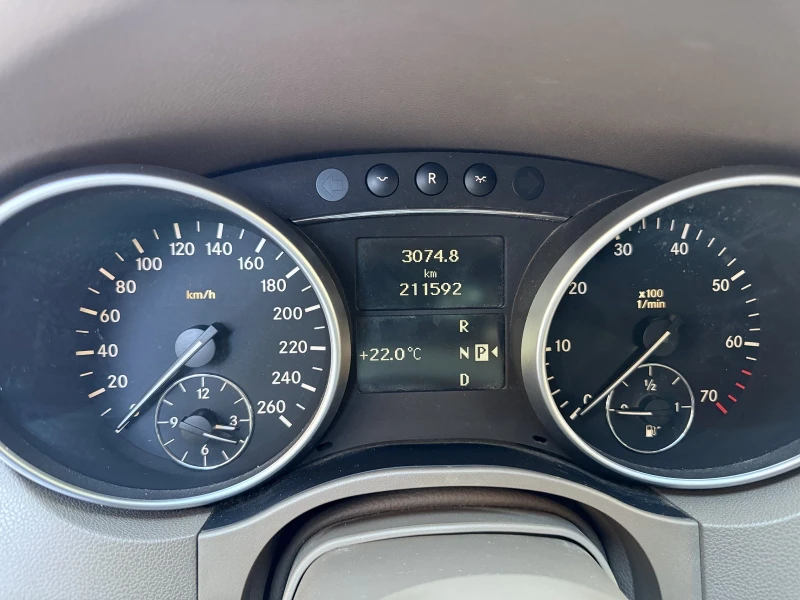 Mercedes-Benz ML 350 i  V6 272KC  OFFROAD PAKET/ТЕГЛИЧ, снимка 15 - Автомобили и джипове - 52024911