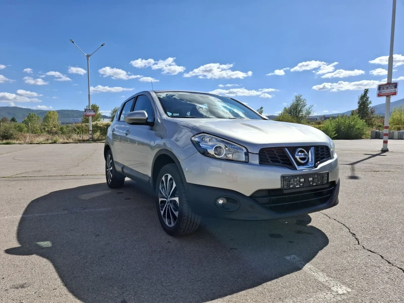 Nissan Qashqai 2.0 4x4, снимка 3 - Автомобили и джипове - 52052593