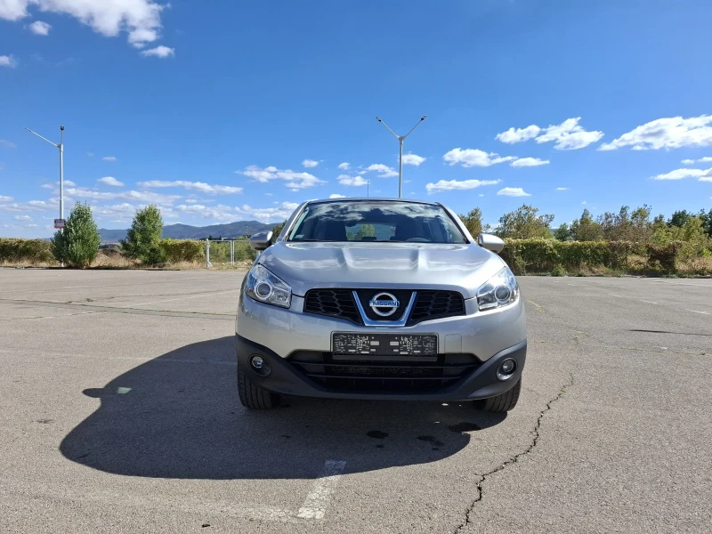 Nissan Qashqai 2.0 4x4, снимка 2 - Автомобили и джипове - 52052593