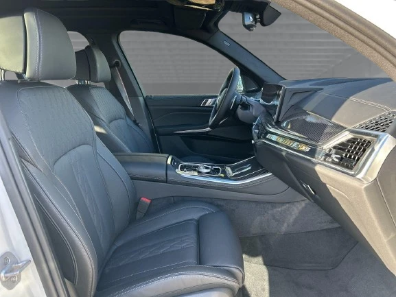 BMW X5 40d xDrive M-Sport Pro = NEW = Гаранция, снимка 11 - Автомобили и джипове - 52638013