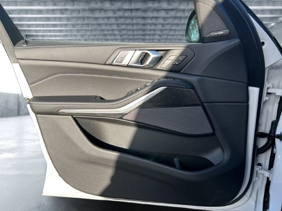 BMW X5 40d xDrive M-Sport Pro = NEW = Гаранция - изображение 6