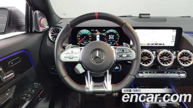 Mercedes-Benz GLA 45 AMG 4MATIC+ * ПОДГРЕВ* НАВИГАЦИЯ* BURMESTER , снимка 4 - Автомобили и джипове - 54912539