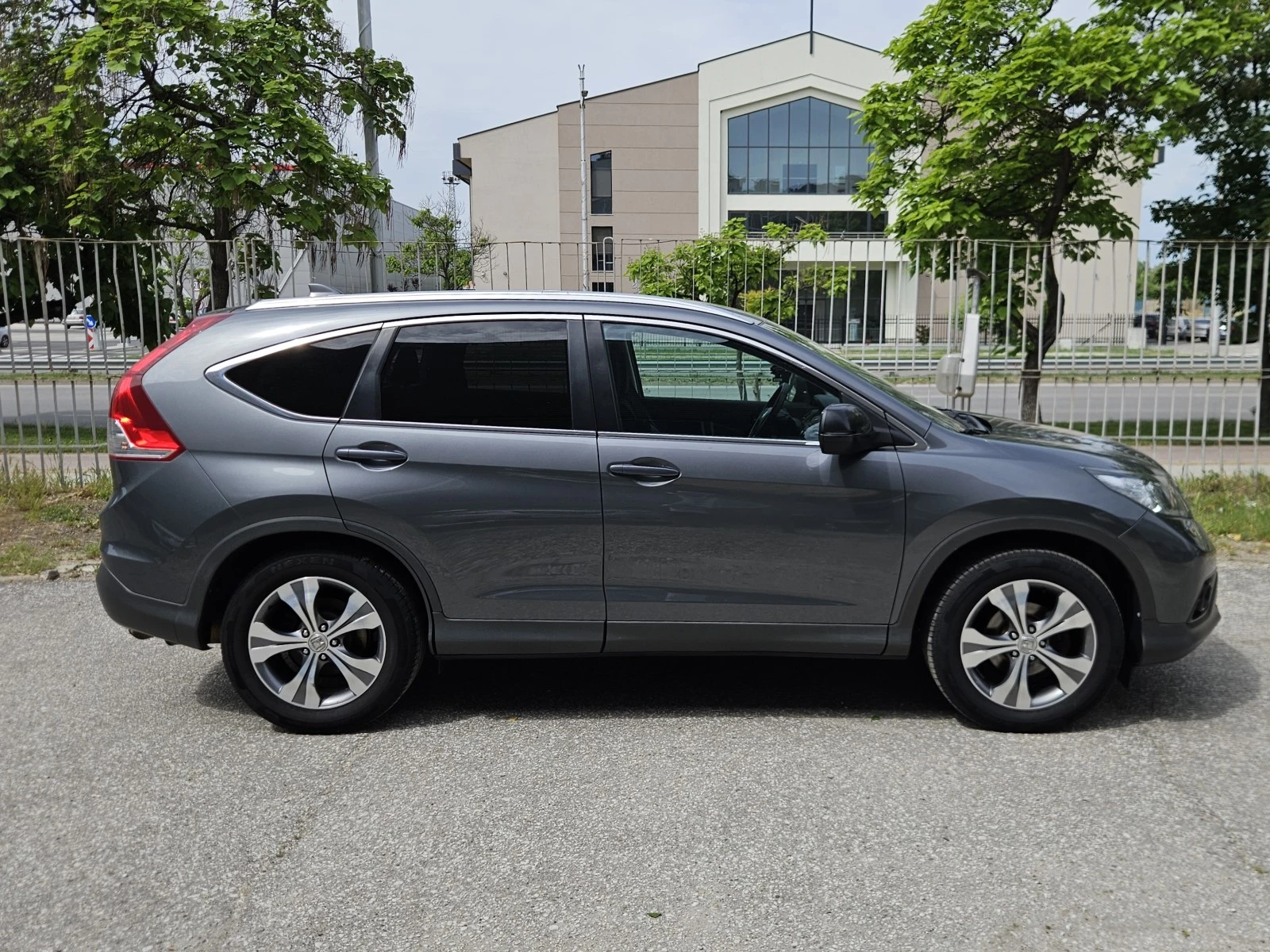 Honda Cr-v 2.0i-VTEC 4x4 Bi-XENON Alcantara - изображение 4