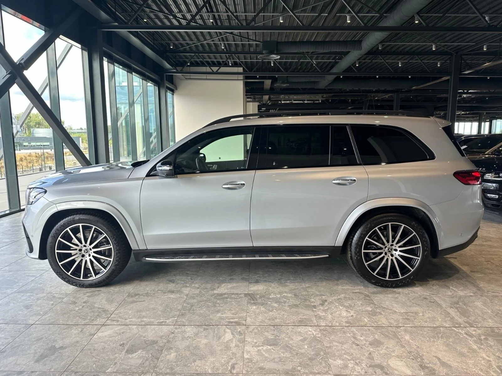 Mercedes-Benz GLS580 AMG/4-MATIC/FACELIFT/NIGHT/PANO/BURM/HEAD UP/360/ - изображение 4