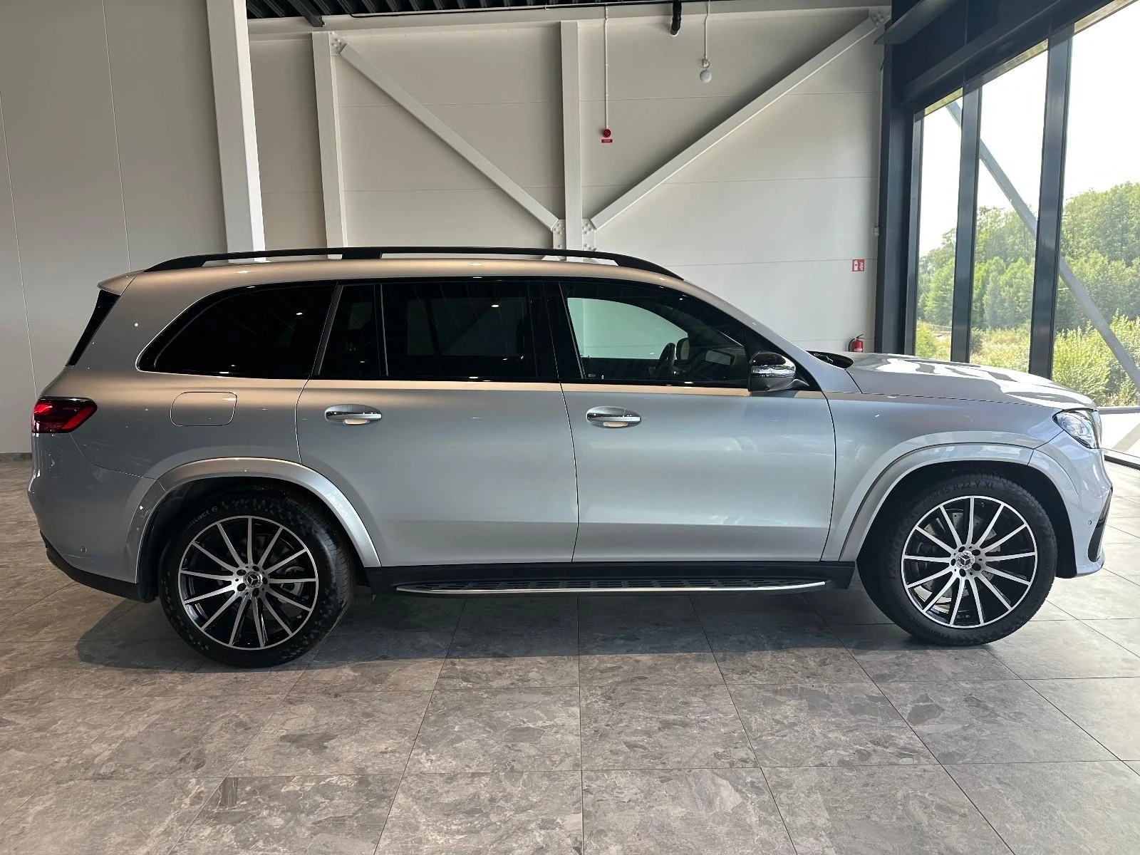 Mercedes-Benz GLS580 AMG/4-MATIC/FACELIFT/NIGHT/PANO/BURM/HEAD UP/360/ - изображение 8