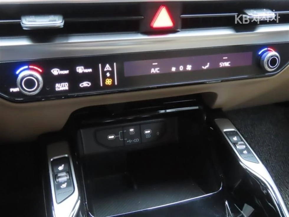 Kia Sorento MQ4 2.2 AWD Prestige ЛИЗИНГ БЕЗ ПЪРВОНАЧАЛНА ВН. - изображение 10