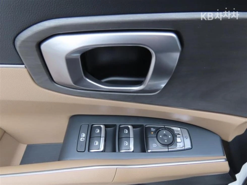 Kia Sorento MQ4 2.2 AWD Prestige ������ ��� ������������ ��. | Mobile.bg � ����������� 14