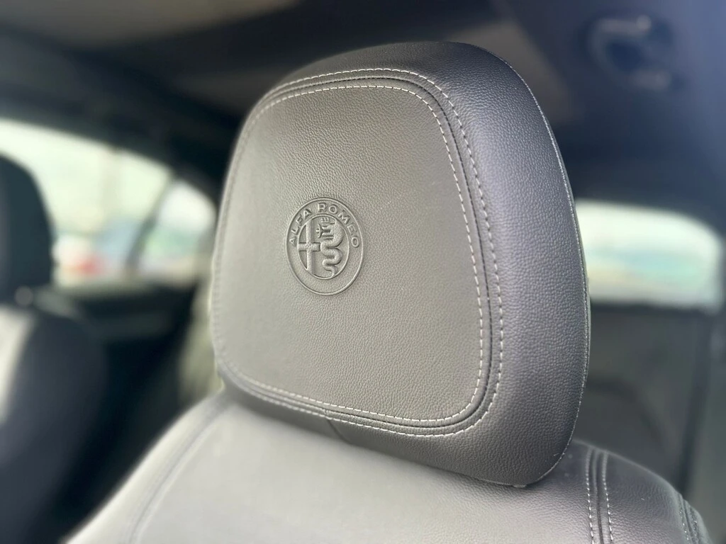 Alfa Romeo Stelvio VELOCE Q4 | Mobile.bg   12