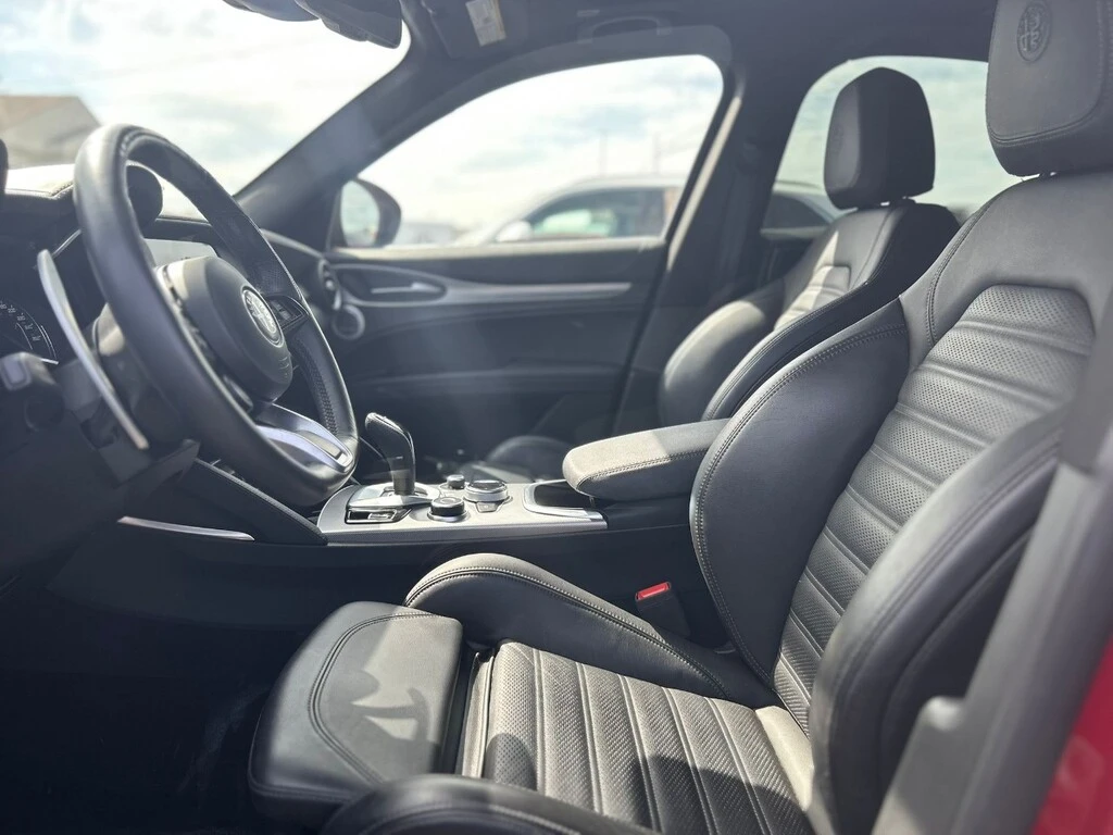 Alfa Romeo Stelvio VELOCE Q4 - изображение 5