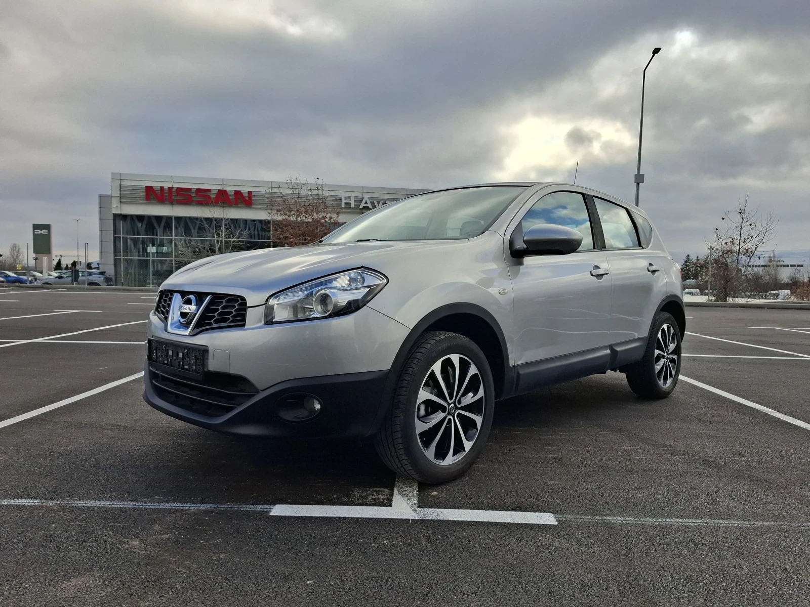 Nissan Qashqai 2.0 4x4 | Mobile.bg � ����������� 1