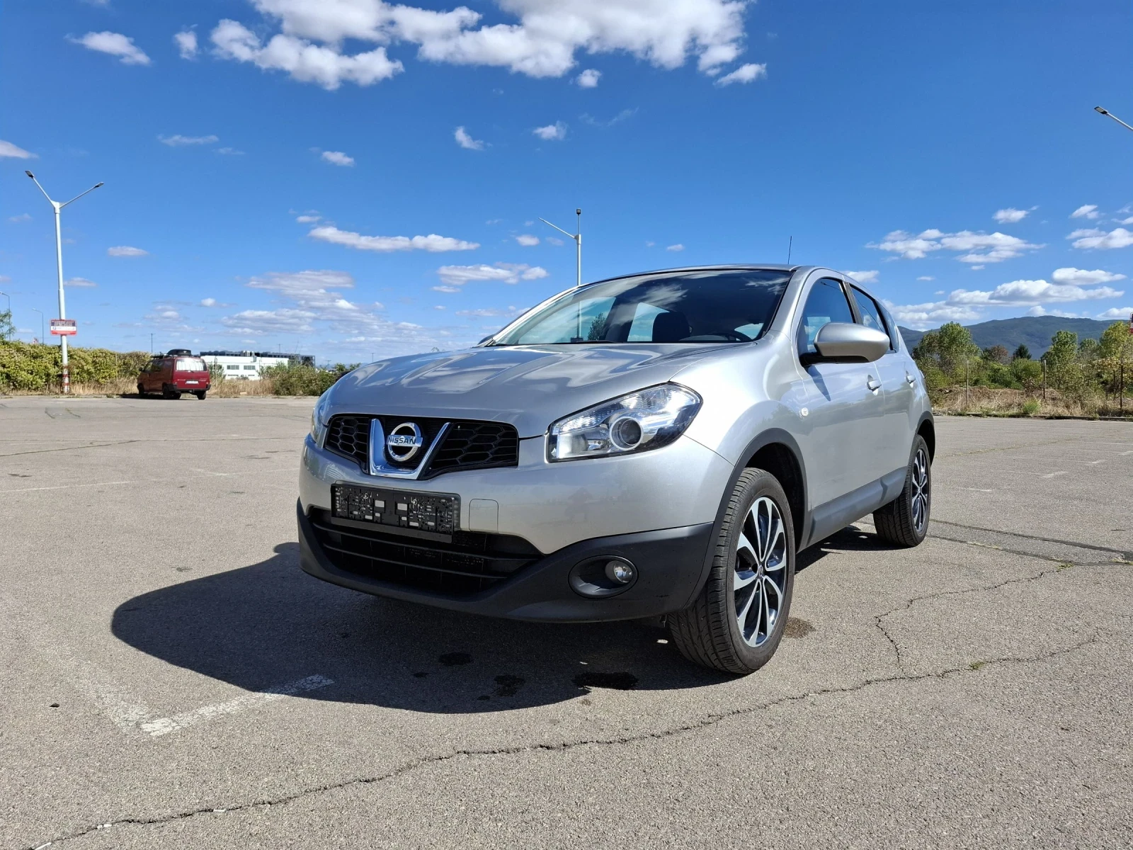 Nissan Qashqai 2.0 4x4 | Mobile.bg — изображение 1