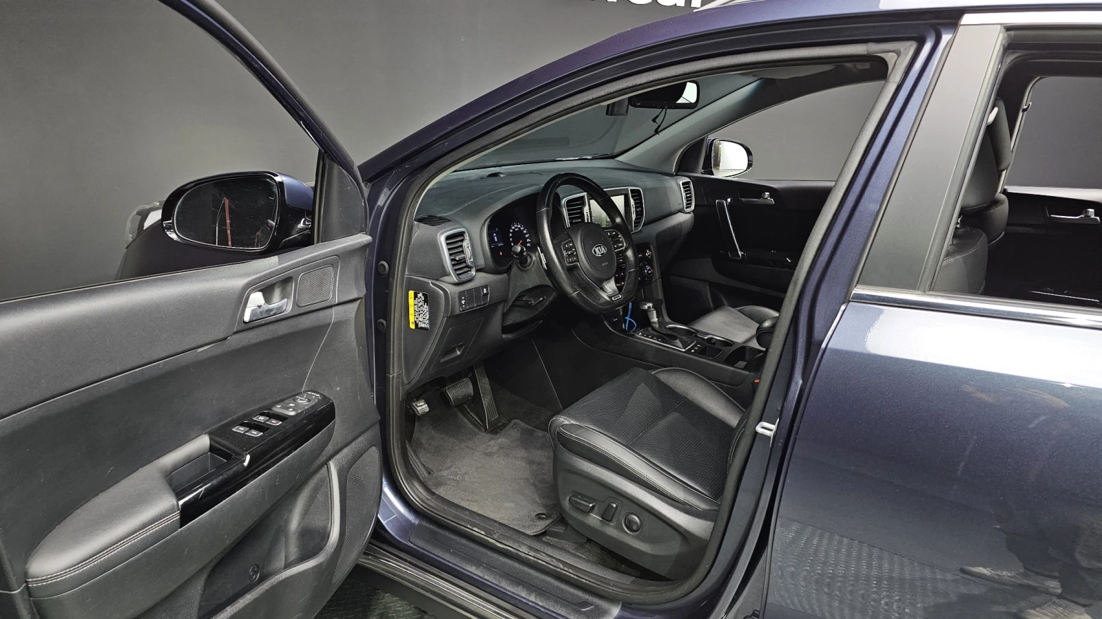 Kia Sportage 2.0 2WD NOBLESSE PLUS - изображение 10