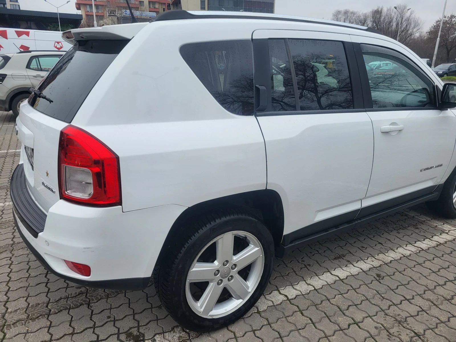 Jeep Compass  - изображение 6